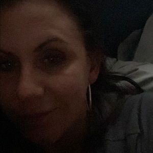 Meet your Posher, Candice